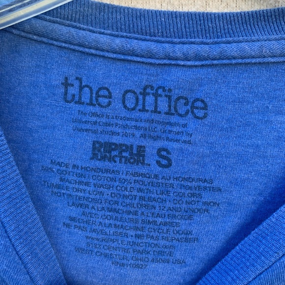 The Office Dunder Mifflin t shirt size S - Picture 3 of 3